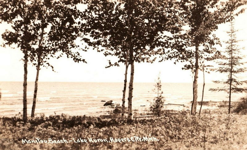 Kleins Mainitou Beach Motel - Manitou Beach Historical Photo